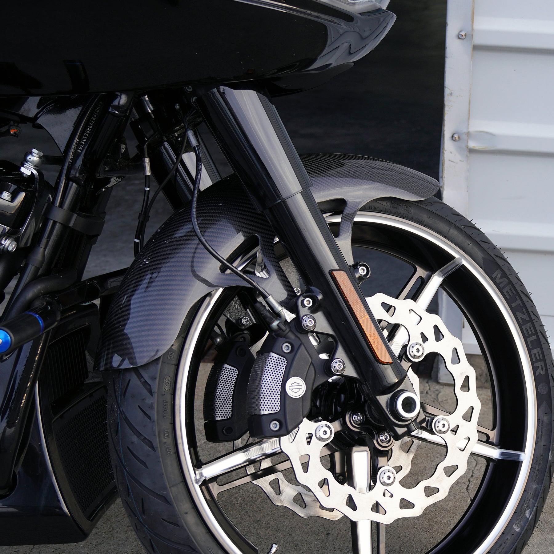 Carbon Fiber Pro Sport Front Fender