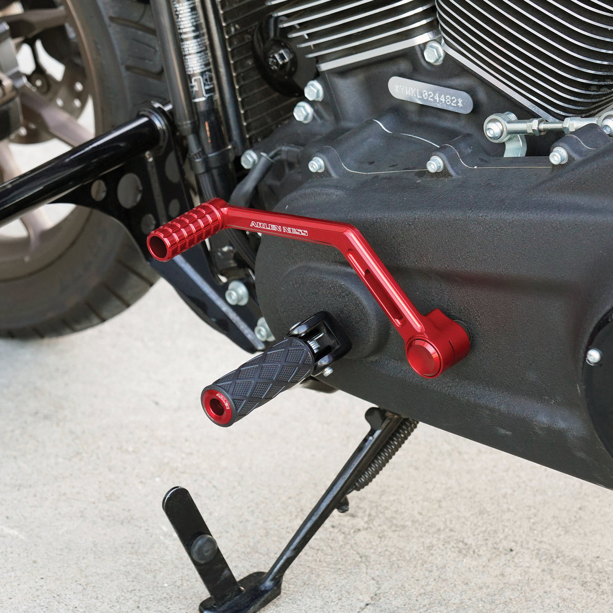 Speedliner Shift Arm for Softail, Red – ArlenNess