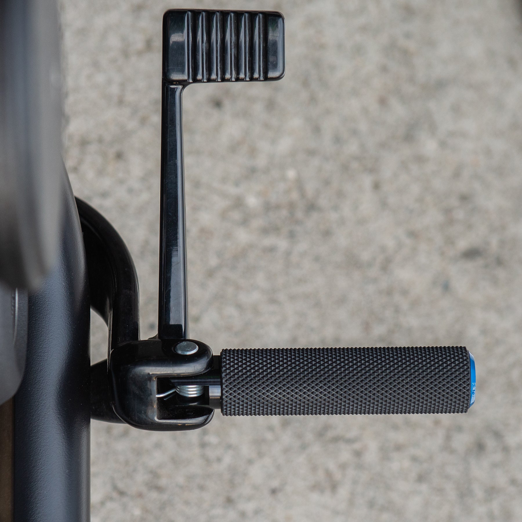 Knurled Footpegs, Blue