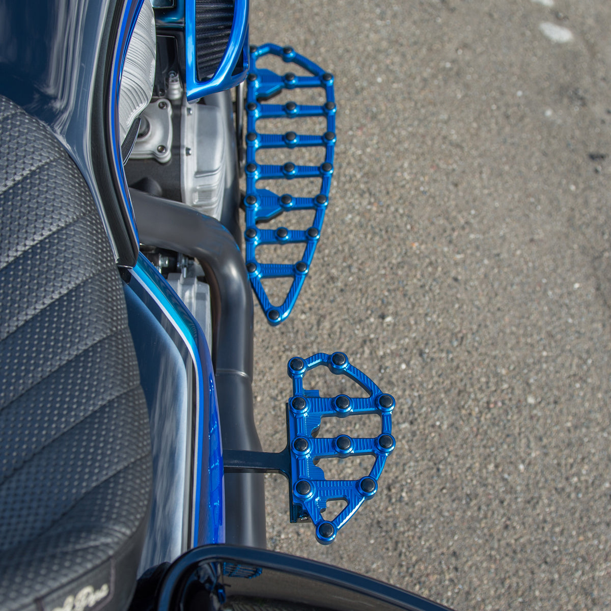 Ness-MX Passenger Floorboard, Blue – ArlenNess