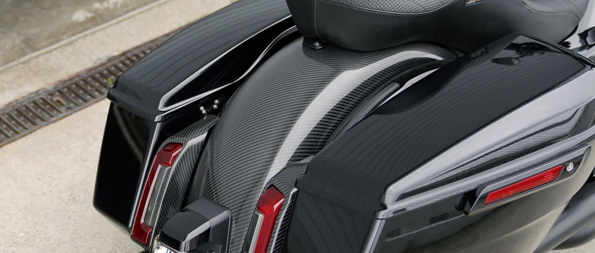 Carbon Fiber Rear Fenders