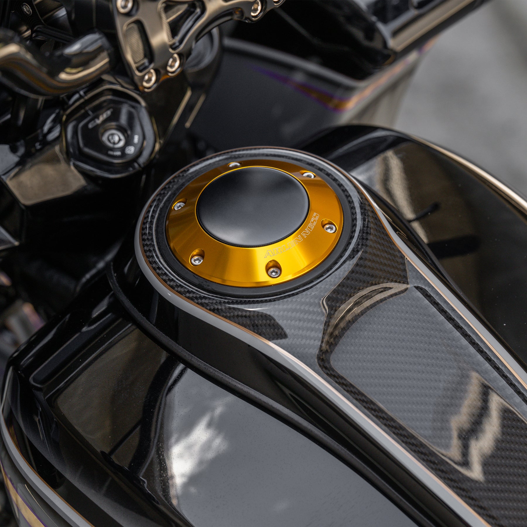 Pop-Up Gas Caps for 2024-up Touring, Gold