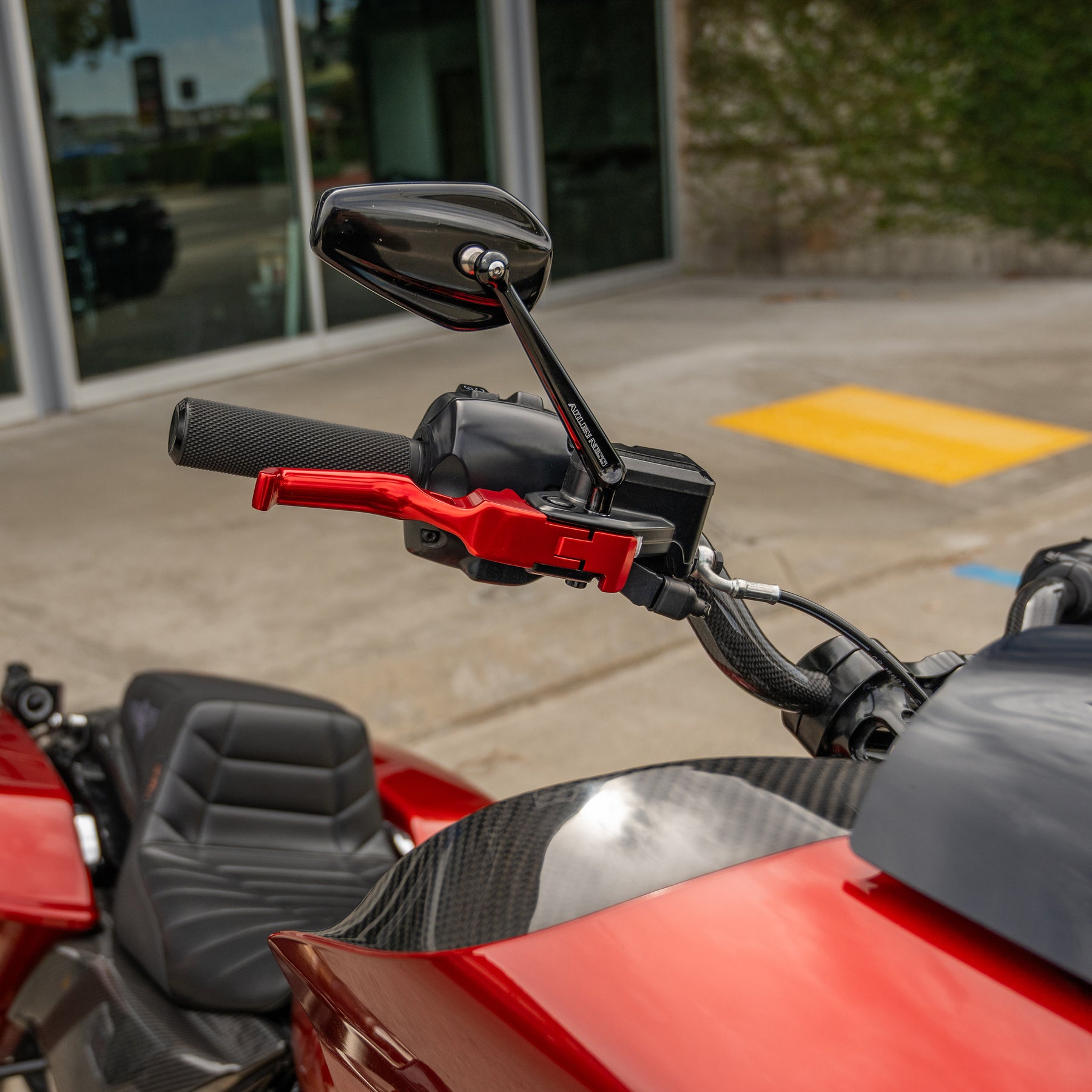 Method® Hand Levers for 2024-up Touring, Red