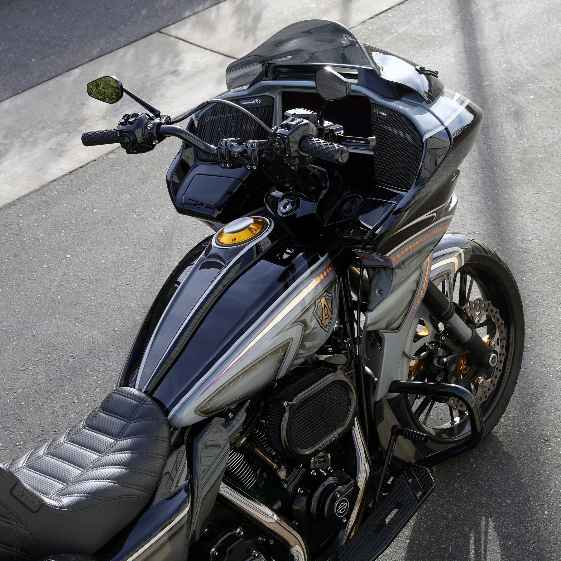 Pop-Up Gas Caps for 2024-up Touring, Gold