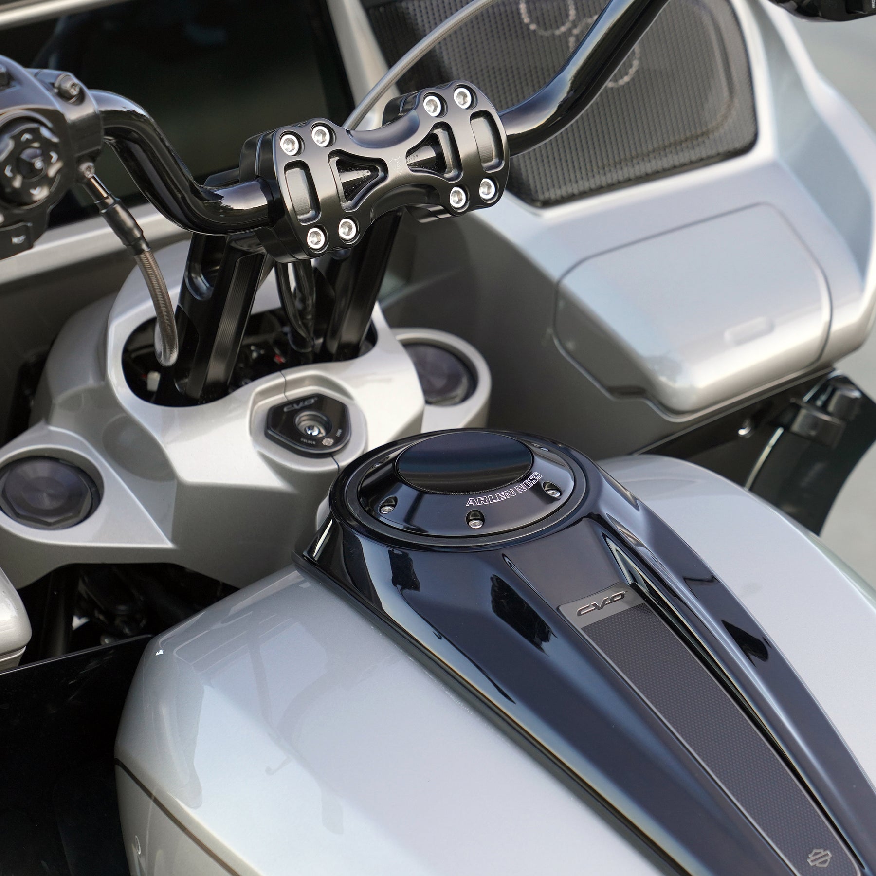 Pop-Up Gas Caps for 2024-up Touring, Black