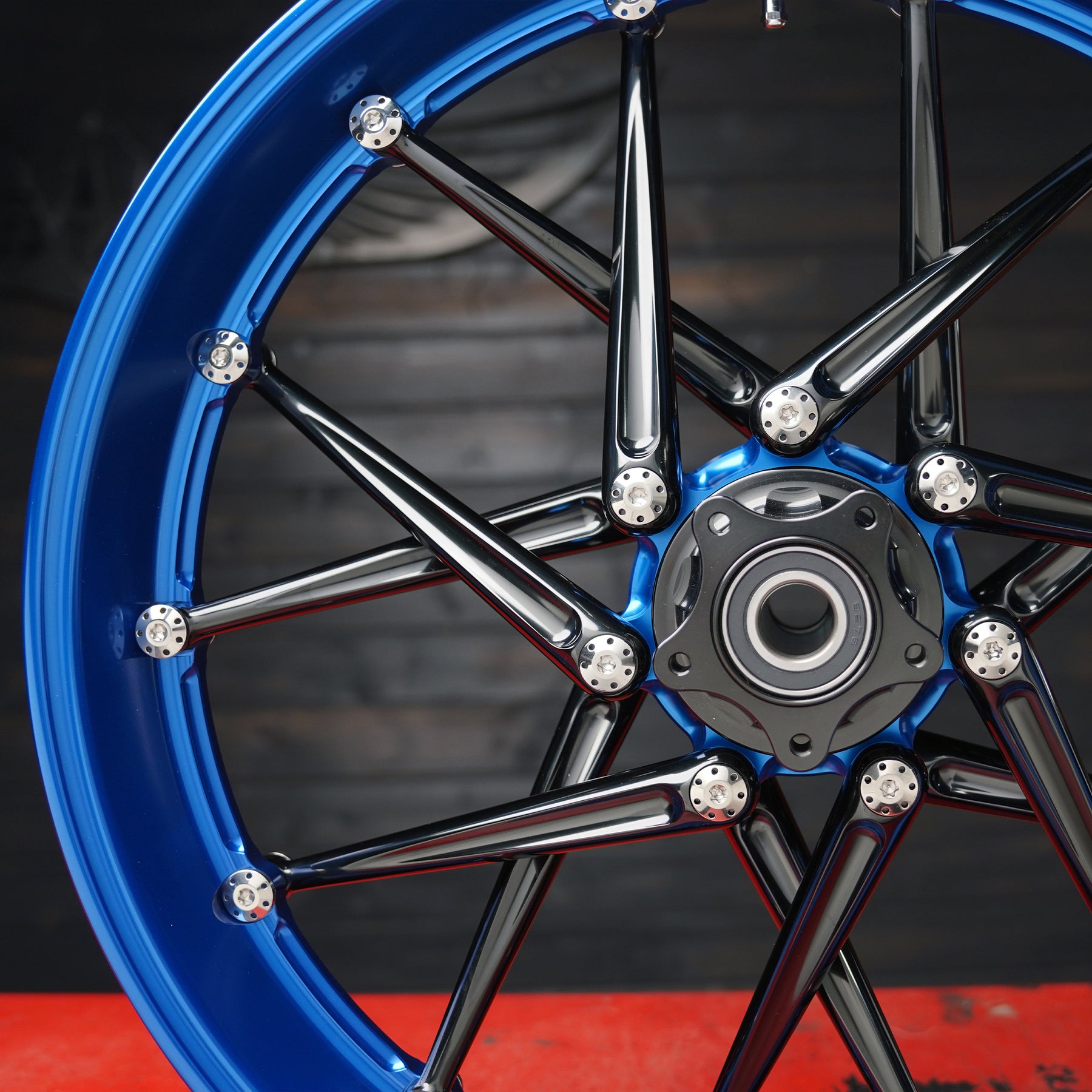 Spoken Forged Wheels, Blue